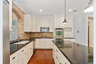 23 Vista Mill Place, The Woodlands, TX 77382 - Photo 11