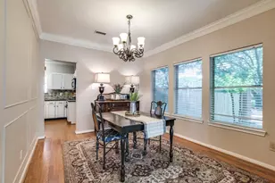 4702 Torrington Ct, Sugar Land, TX 77479 - Photo 7