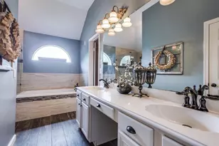 4702 Torrington Ct, Sugar Land, TX 77479 - Photo 15