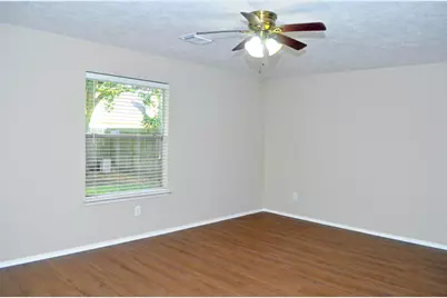16915 Lighthouse View Drive, Friendswood, TX 77546 - Photo 13