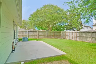 16915 Lighthouse View Dr, Friendswood, TX 77546 - Photo 7