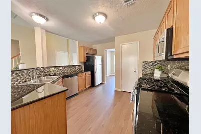 16915 Lighthouse View Drive, Friendswood, TX 77546 - Photo 5