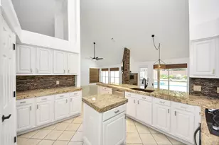 1510 Almond Brook Ln, Houston, TX 77062 - Photo 9