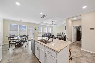 6548 Dreamcatcher Ln, Dickinson, TX 77539 - Photo 9