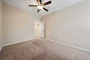 6548 Dreamcatcher Ln, Dickinson, TX 77539 - Photo 23