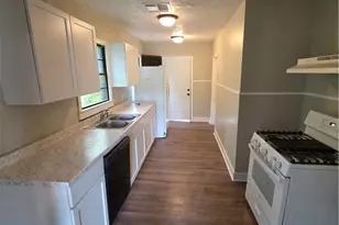 206 Gibbs St, Navasota, TX 77868 - Photo 5