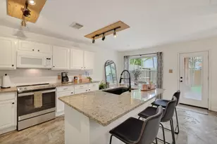 30 Butterfly Branch Pl, The Woodlands, TX 77382 - Photo 11