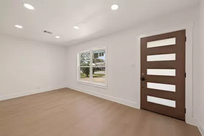 3209 McCrarey Drive, Houston, TX 77088 - Photo 7