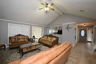 13102 Richmond Ave, Houston, TX 77082 - Photo 3