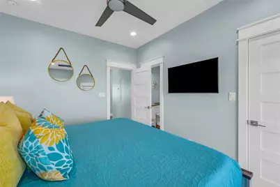 1978 Avenue I, Crystal Beach, TX 77650 - Photo 27