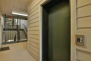 6607 Lake Woodlands Dr, The Woodlands, TX 77382 - Photo 19