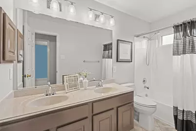 4307 Reynor Creek Court, Sugar Land, TX 77479 - Photo 29