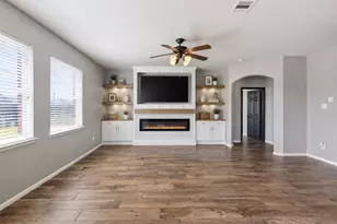 9611 Indian Trail, Mont Belvieu, TX 77523 - Photo 17