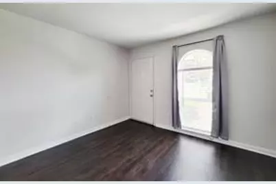 101 Brookside Lane #7, Sealy, TX 77474 - Photo 3