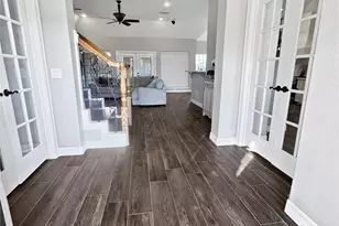 510 Larry Ward, Bridge City, TX 77611 - Photo 3