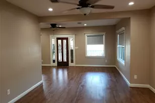 608 Archer St, Houston, TX 77009 - Photo 5