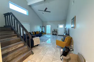 9721 Debbie Ln, Houston, TX 77038 - Photo 3