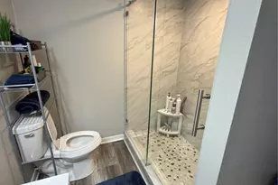 9721 Debbie Ln, Houston, TX 77038 - Photo 7