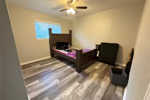 9721 Debbie Ln, Houston, TX 77038 - Photo 9