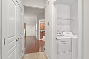 16918 Cherokee Lake Ln, Houston, TX 77044 - Photo 25