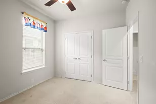 16918 Cherokee Lake Ln, Houston, TX 77044 - Photo 21