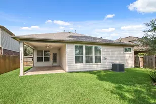 16918 Cherokee Lake Ln, Houston, TX 77044 - Photo 27