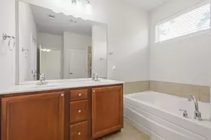 16918 Cherokee Lake Ln, Houston, TX 77044 - Photo 19