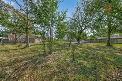 9714 Broadley Drive, Sugar Land, TX 77498 - Photo 9