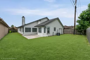 7810 Poitiers Dr, Houston, TX 77071 - Photo 23