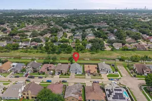 7810 Poitiers Dr, Houston, TX 77071 - Photo 27