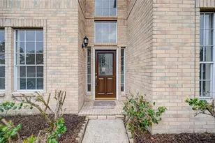 11906 Dinosaur Valley Dr, Sugar Land, TX 77498 - Photo 3