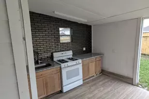 11906 Dinosaur Valley Dr, Sugar Land, TX 77498 - Photo 45