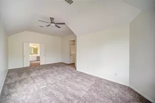 11906 Dinosaur Valley Dr, Sugar Land, TX 77498 - Photo 37