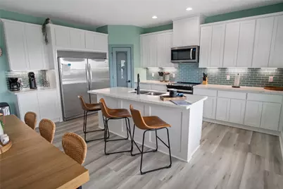 812 S Crystal Beach Road, Crystal Beach, TX 77650 - Photo 11