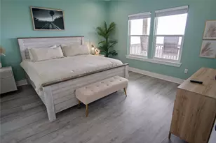 812 S Crystal Beach Rd, Crystal Beach, TX 77650 - Photo 33