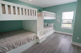 812 S Crystal Beach Rd, Crystal Beach, TX 77650 - Photo 31