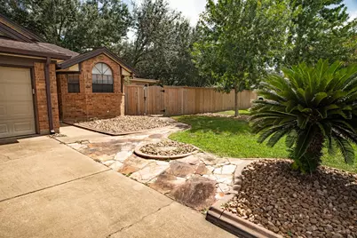 232 Trailride Road Road, Angleton, TX 77515 - Photo 7