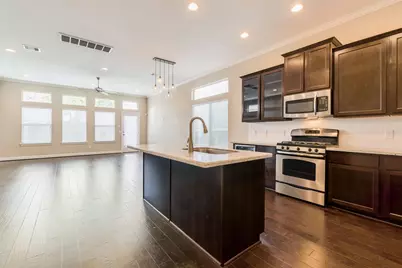 5807 Larkin Street, Houston, TX 77007 - Photo 3