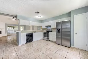 6510 Trail Valley Way, Houston, TX 77086 - Photo 5