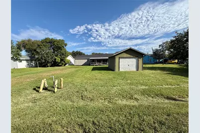 711 W 7th Street, Freeport, TX 77541 - Photo 19