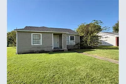 711 W 7th Street, Freeport, TX 77541 - Photo 3