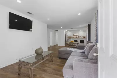 408 Edgar Street, La Marque, TX 77568 - Photo 3