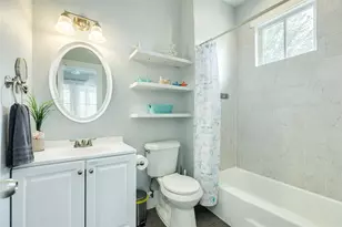 1516 37th St, Galveston, TX 77550 - Photo 13