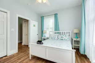 1516 37th St, Galveston, TX 77550 - Photo 17