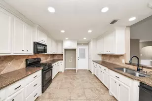 2438 Willow Bend Dr, Richmond, TX 77406 - Photo 17