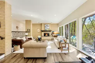 201 Vanderpool Ln, Houston, TX 77024 - Photo 3