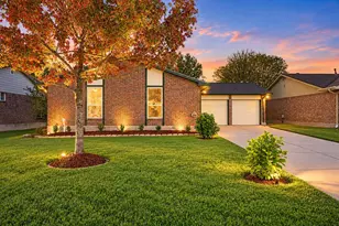 11611 Burlwood Dr, Houston, TX 77089 - Photo 1