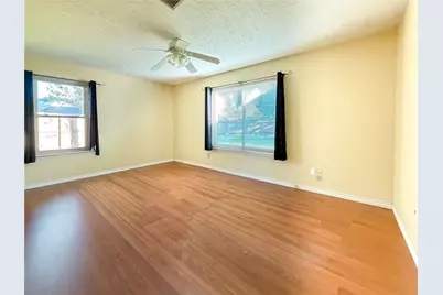 459 Village Creek Drive, Houston, TX 77598 - Photo 21