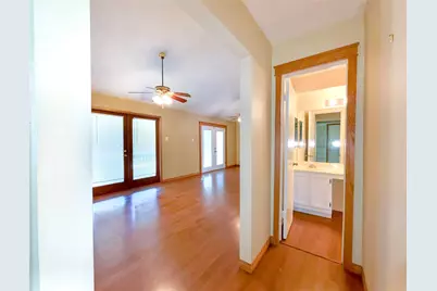 459 Village Creek Drive, Houston, TX 77598 - Photo 7