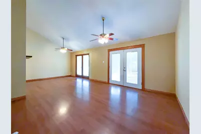 459 Village Creek Drive, Houston, TX 77598 - Photo 5